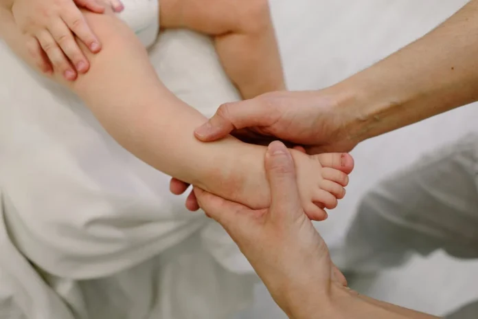 Baby Massage, Baby Having a Foot Massage // Healthier Baby Today