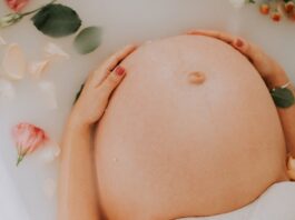 Having A Baby, Pregnant Woman Sitting on Bathtub // Healthier Baby Today